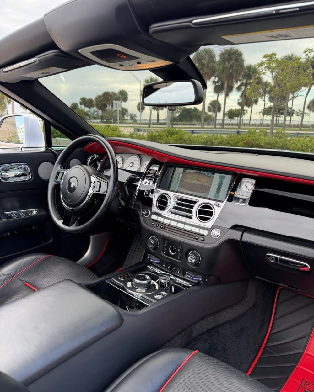 Rolls-Royce Dawn, photo 6